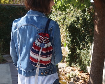 3 Color Crochet Bag Pattern. Made with Baah - La Jolla superwash merino wool yarn.