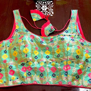 sleeveless Saree Blouse, Readymade Saree Blouse, Silk designer blouse, Multicolor Saree Blouse.