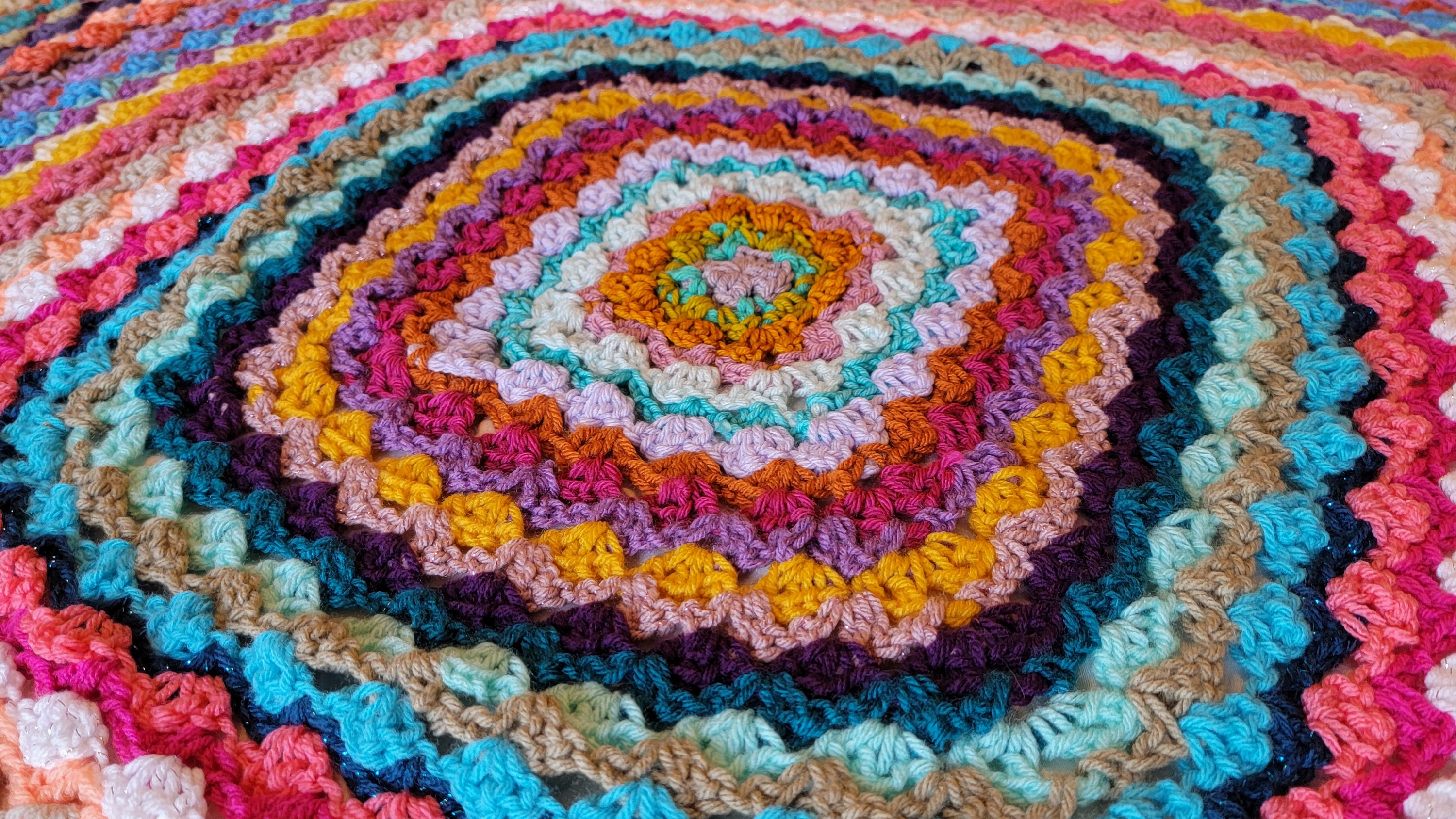 Help with extra thick blanket : r/YarnAddicts