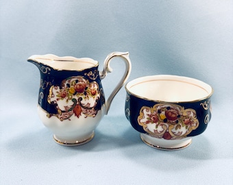 Heirloom by Royal Albert mini cream and sugar set