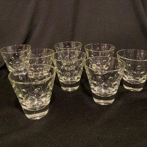Set of 8 Monogram W Drinking Glasses, Juice, Shot, Whiskey, Vintage Glasses,  Retro Bar Ware, Clear With Initial w in Silver 