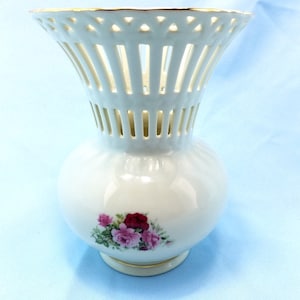 Vase with Roses, 7-1/5&quot; tall x 6&quot; wide Floral Vase, Formalities by Baum Bros. center piece