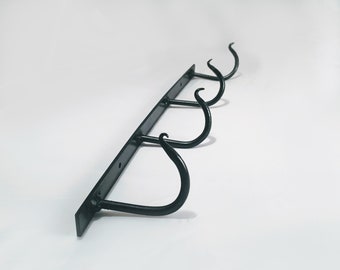 Porta tazas debajo del armario