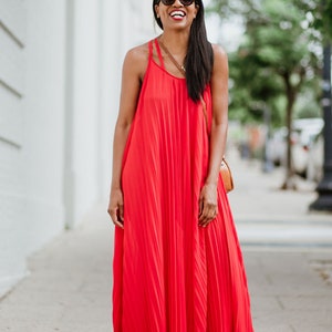 Women&#39;s swing maxi dress