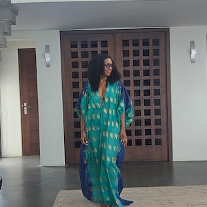 Patron de couture caftan : tenues de villégiature à manches oversize