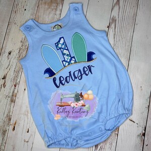 Surfboard Birthday Romper. Surfboard Birthday Shirt. Boy bubble romper. Girl Bubble Romper. Summer baby outfit. Beach Outfit. Personalized. bild 4