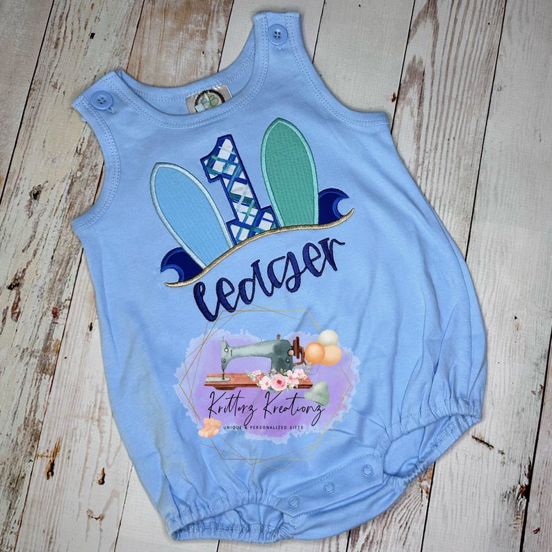 Surfboard Birthday Romper. Surfboard Birthday Shirt. Boy bubble romper. Girl Bubble Romper. Summer baby outfit. Beach Outfit. Personalized. bild 4