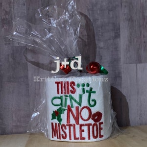 Questa non è una carta igienica ricamata con il vischio. Difficile da acquistare per un regalo scherzoso. Regalo dell'elefante bianco. Scambio di regali per le feste. Riempitivo per calze.