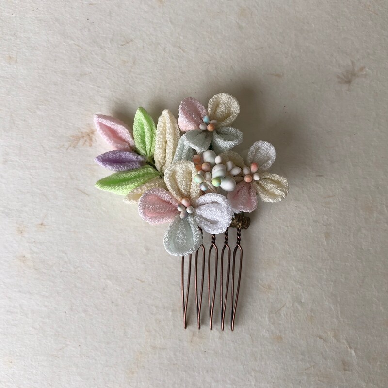 Tsumami Kanzashi Craft Kit - HANNARI Color Comb main image 0