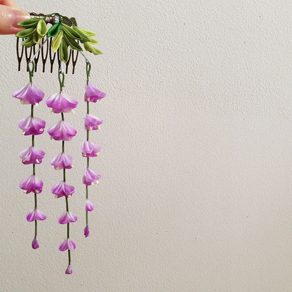 Seasonal Tsumami kanzashi comb of May “Fujinohana : 藤の花”