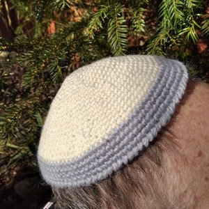 Mens Kippah Kippot Kippa Yarmulke Frik Kippot Jewish skullcap Warm Crocheted Jewish Head Covering yamaka yarmulka Wool Dad gift Boyfriend