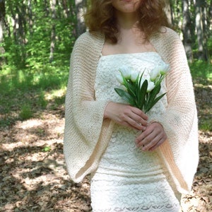 Mohair Bolero Shrug | Bridal Knit Sweater Wrap | Ivory Shoulder Warmer for Fall Wedding | Hand Knit White Wool Jacket Cover Up Shawl Winter