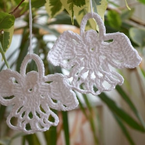 White Angel ornaments Set of 2 Newborn decorations Crochet decor Baby shower Christening baptism party favors New baby gift Nursery