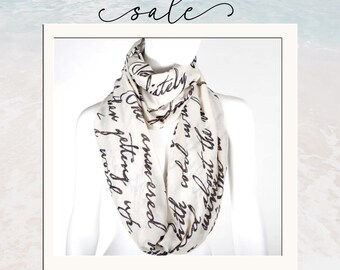 Text Design Book Scarf