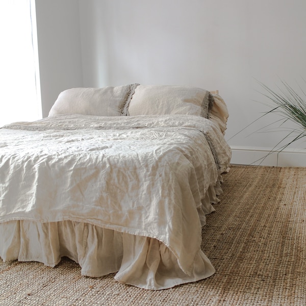 LINEN SHEETS set with french LACE . 4 pieces-upper sheet , fitted sheet and two pillowcases.