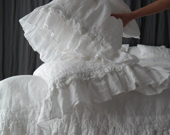 LINEN DUVET COVER . Rustic style ruffled duvet cover and pillowcases. France linen bedding set.  MOOshop 27 linen colours