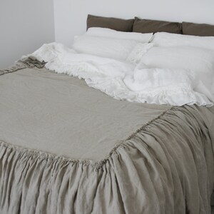 LINEN COVERLET Dust Ruffle. Ruffled Linen Bedspread, Dust Ruffle ...