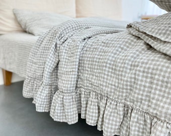 LINEN DUVET COVER .  Shabby Chic linen ruffled duvet cover. Softened and washed linen. MOOshop