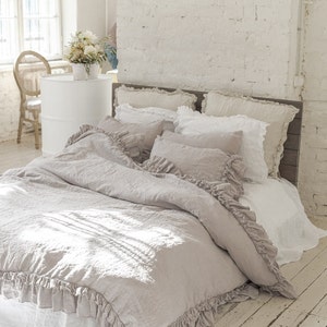 LINEN DUVET COVER. Rustic style ruffle duvet cover with double ruffles all around.