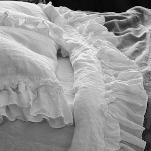 LINEN SHEET with ruffles, ruffled linen top sheet  Made by MOOshop.*36