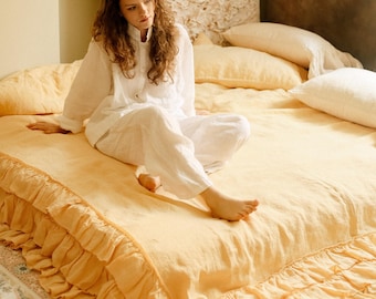 LINEN DUVET COVER set. French style thick ruffled stonewashed natural linen bedding. MOOshop classic bedding.