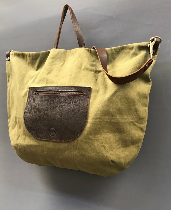 large canvas holdall
