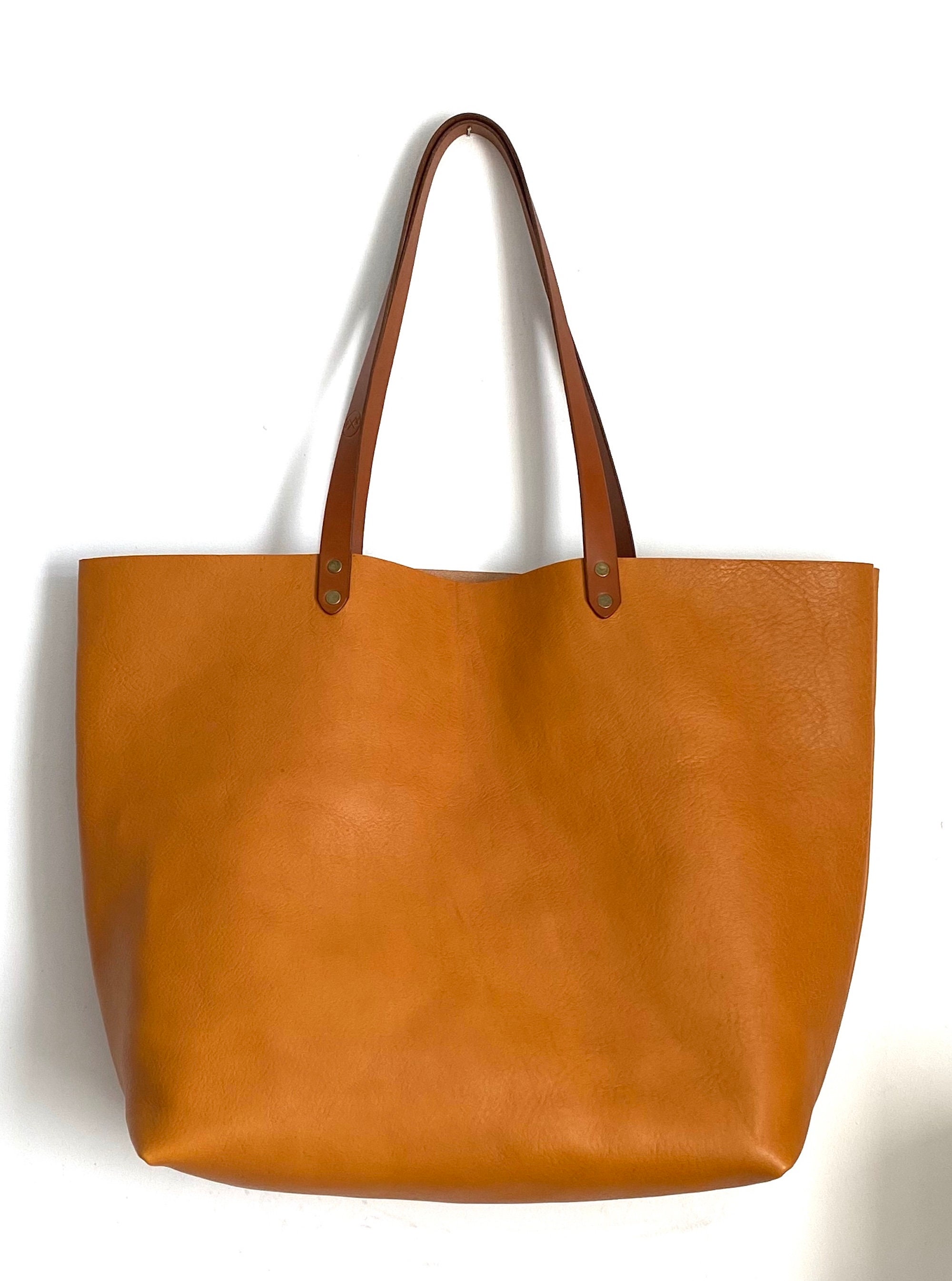 Albert Tusk  The Classic ZipTote  Leather Tote for Women