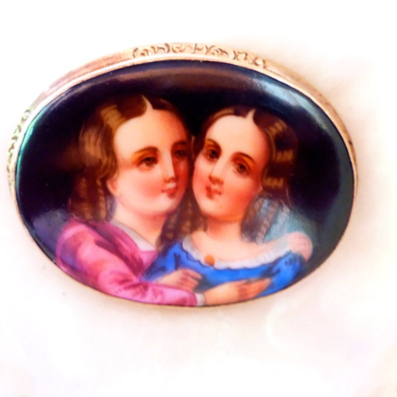 Antique Victorian Circa 1880 Enamel On Porcelain Family Portrait Brooch