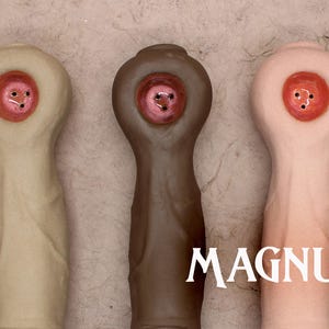 Magnus  collectible tobacco pipe