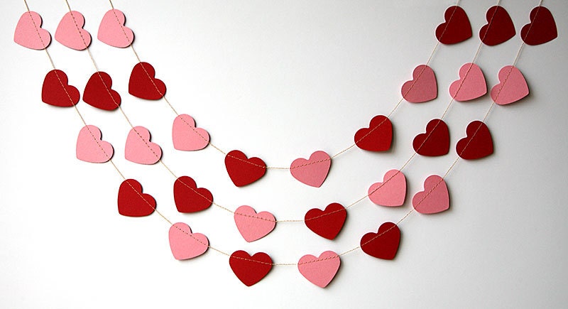 Valentines Day Decorations / Valentine Garland / 6ft Red White and Pink  Heart Garlands / Wedding Decor / Valentine Photo Prop 