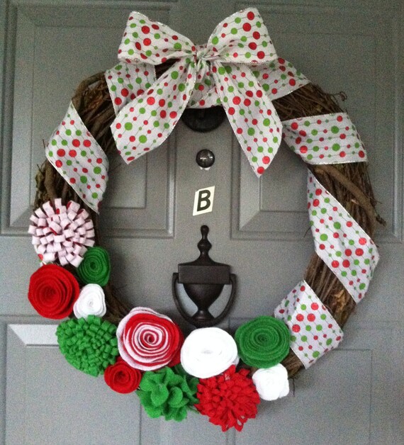 Items similar to Christmas Wreath grapevine, ribbon, made to order on Etsy