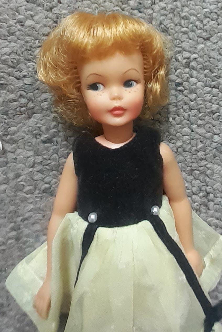 ANCIENNE POUPÉE BELLA en boîte D/222 - 34 cm EUR 60,00 - FR