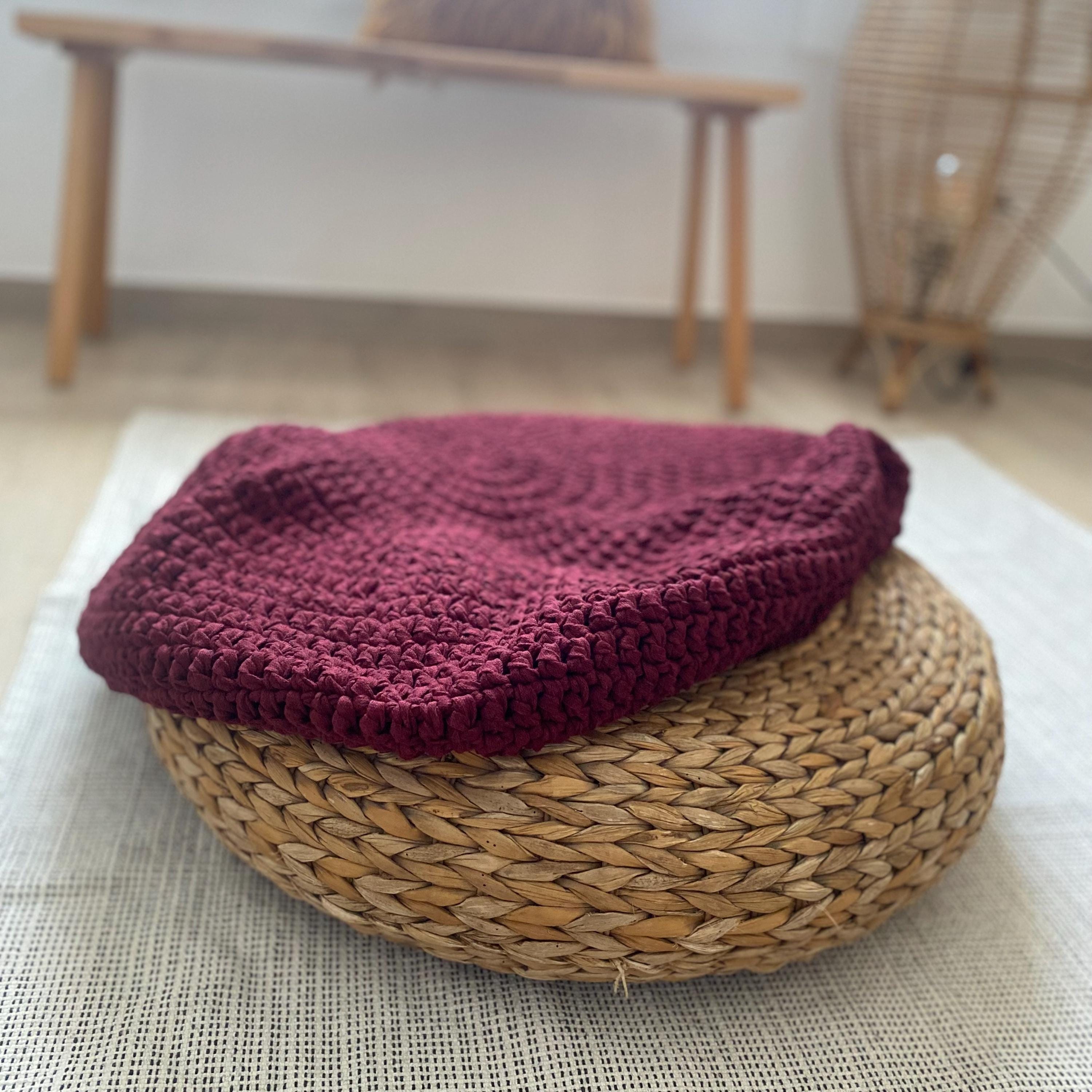 かぎ針編みのオットマン用スリップカバー：IKEA Alseda用ハンドメイド