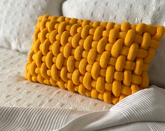 Modern handwoven pillowcase, Yellow 3D texture pillow, Rectangular chunky lumbar cushion, Maximalist Home Decor