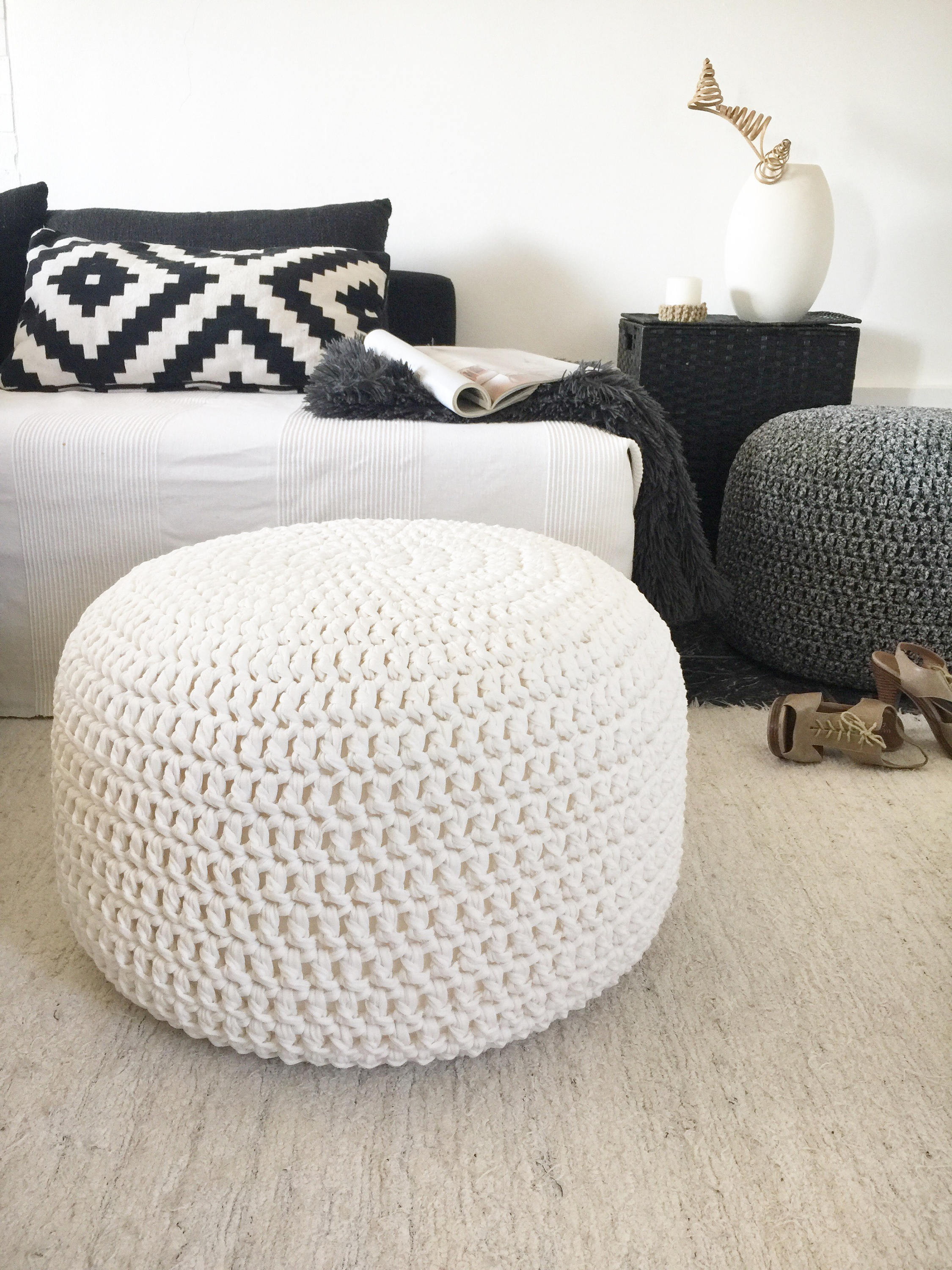 Large Chunky Crochet Pouf Ottoman Pearl Round Coffee Table - Etsy Canada