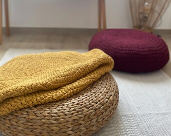 かぎ針編みのIKEA Alsedaスリップカバー、ハンドメイドスツール