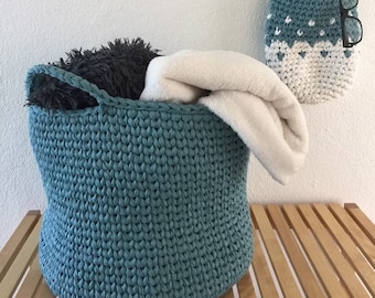 Large Round Basket, Teal Blue Sturdy Crochet Laundry Hamper, Modern Home Storage Solutions for Blankets, Pillows, Toys