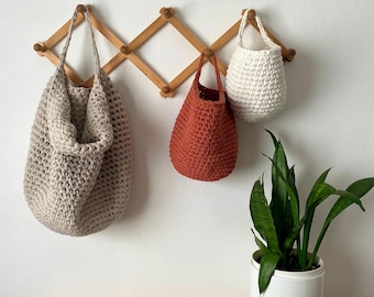 Cesto grande para pendurar na parede, organizador doméstico ecológico, estilo boho em crochê para quarto de bebê.