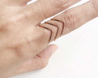 Chevron Midi Rings / Gold Above Knuckle Rings / Set of 2 Midi Ring / gold rings / thin rings / set of 3 stackable midi rings / Bar Rings