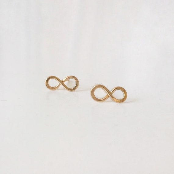 Infinity Stud Earrings with Diamond Dots. 14K gold with diamonds.