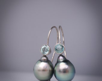 Tahitian pearl earrings with green beryl