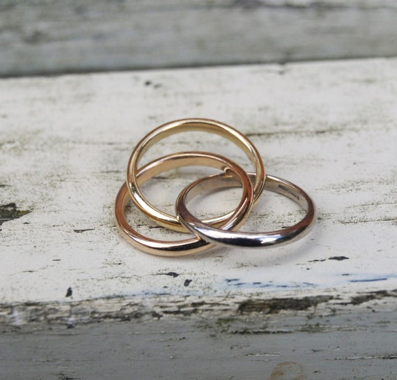Recycled gold hotsell wedding bands