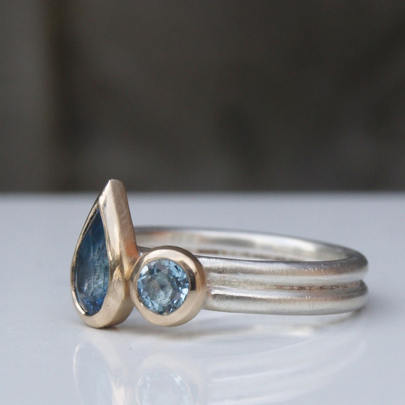 Blue topaz and aquamarine ring in gold and silver image 2