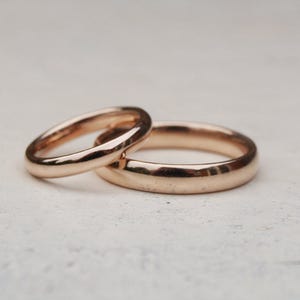 Juego de anillo de boda de oro rosa reciclado, juego de anillo de bodas de oro rojo ético imagen 5