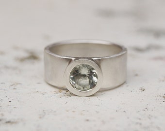 Green amethsyt recycled silver wide band ring