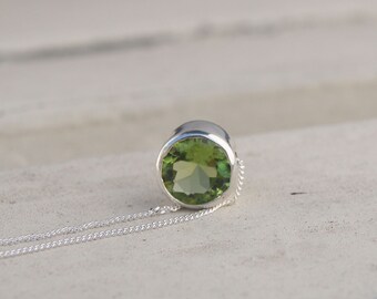 Large peridot slide necklace