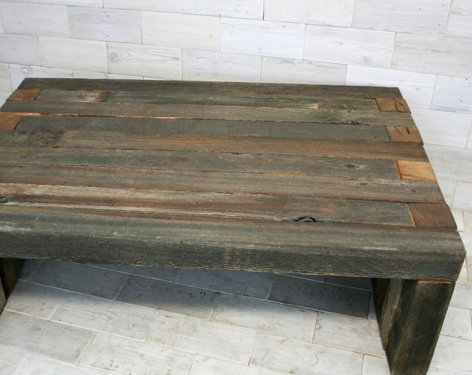 Reclaimed Barn Wood Coffee Table - Box Joint - Rustic Farmhouse Shabby Chic