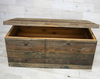 Reclaimed Barn Wood Box - Rustic Farmhouse Shabby Chic