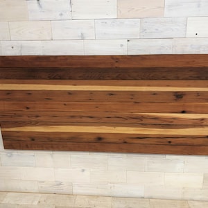Panel de cabecera colgante de secuoya recuperada o cabecera con postes / todos los tamaños de cama / Horizon Design