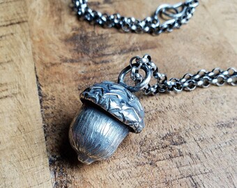 Acorn Necklace, Silver Acorn, Acorn Pendant, Oak Pendant,  Acorn Jewelry, Oak Necklace, Nature Necklace, Tree Necklace